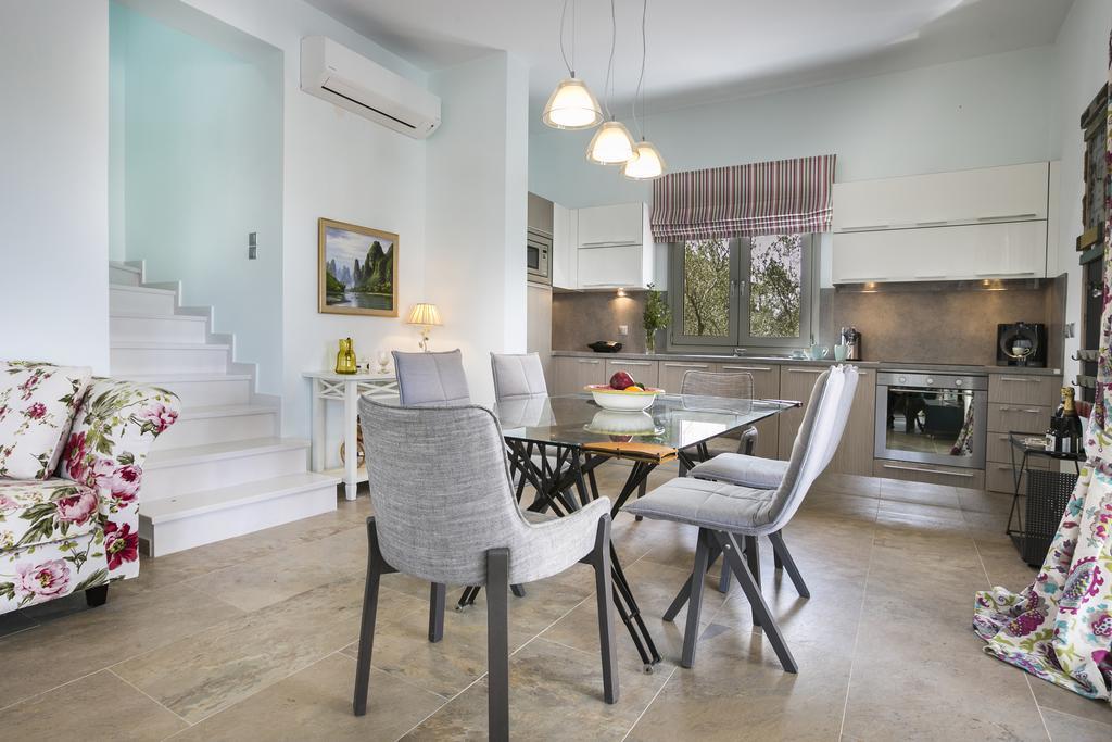 Afrodite Luxury Villa Svoronata Bagian luar foto
