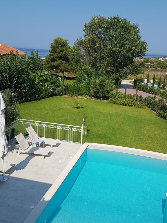 Afrodite Luxury Villa Svoronata Bagian luar foto
