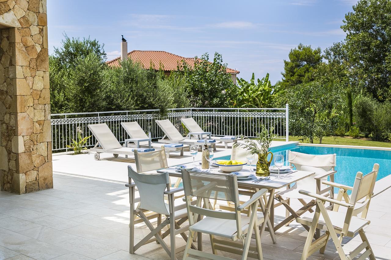 Afrodite Luxury Villa Svoronata Bagian luar foto