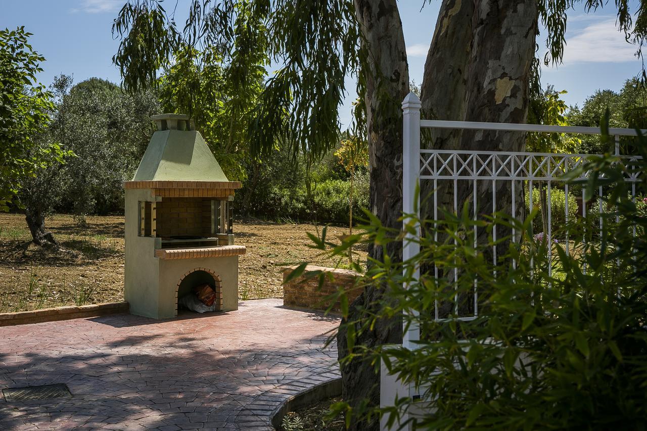Afrodite Luxury Villa Svoronata Bagian luar foto